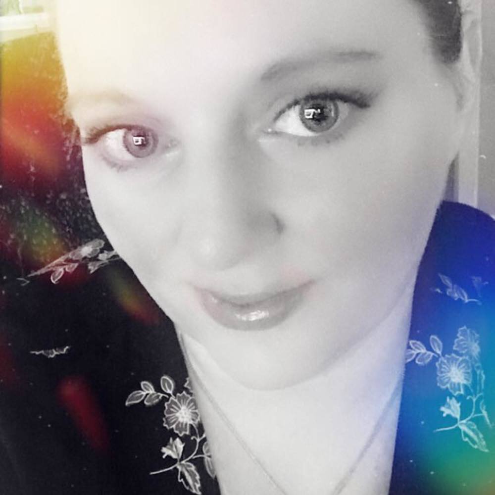 Meet your Posher, Marissa